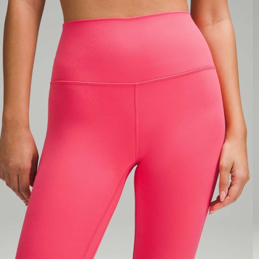 Lululemon Align High-Rise Crop 23" Size 4 - Picture 9 of 11